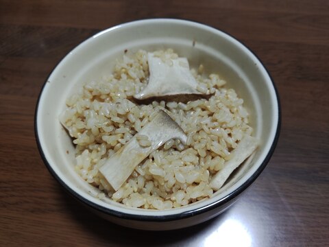 もち米も松茸も使わない★松茸おこわ風